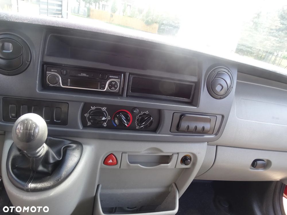 Renault Master - 11