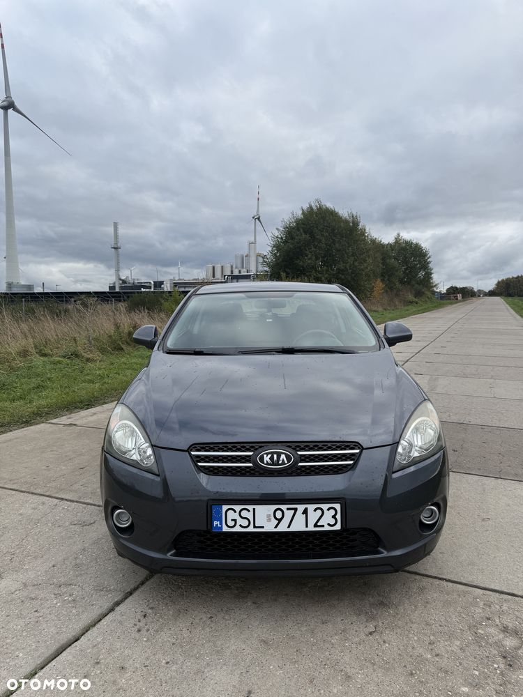 Kia ProCeed