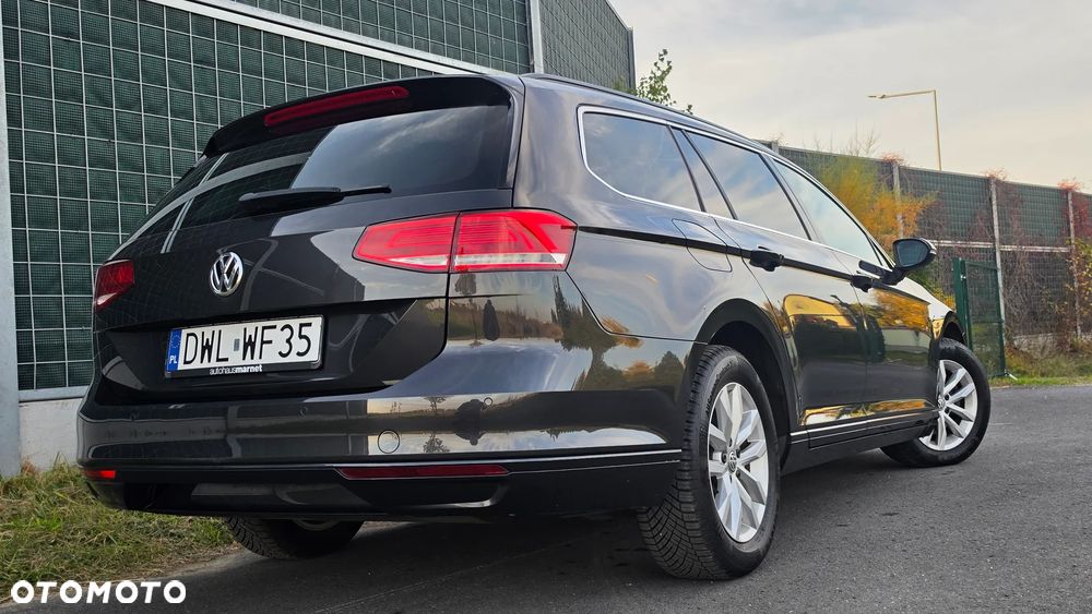 Volkswagen Passat 2.0 TDI (BlueMotion Technology) Trendline - 33