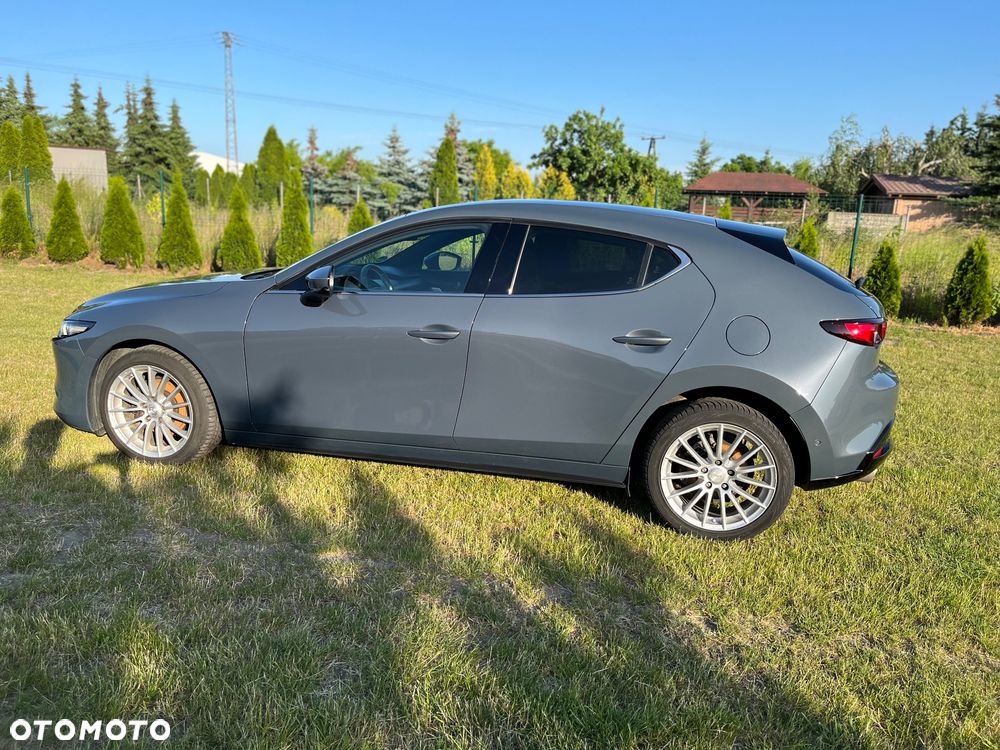 Mazda 3 e-SKYACTIV-G 2.0 M HYBRID HOMURA - 3