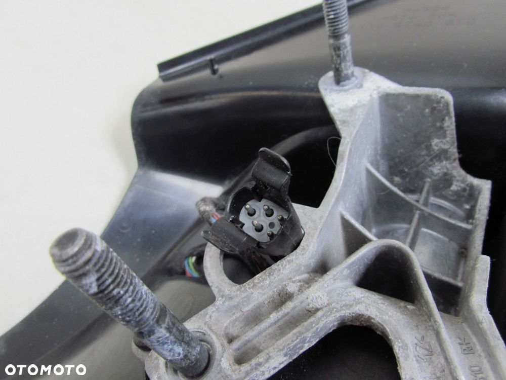 LDV MAXUS 06-13 LUSTERKO PRAWE ZEWNETRZNE 5 PIN - 5