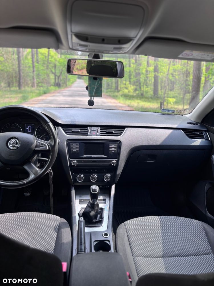 Skoda Octavia 2.0 TDI Ambition - 11