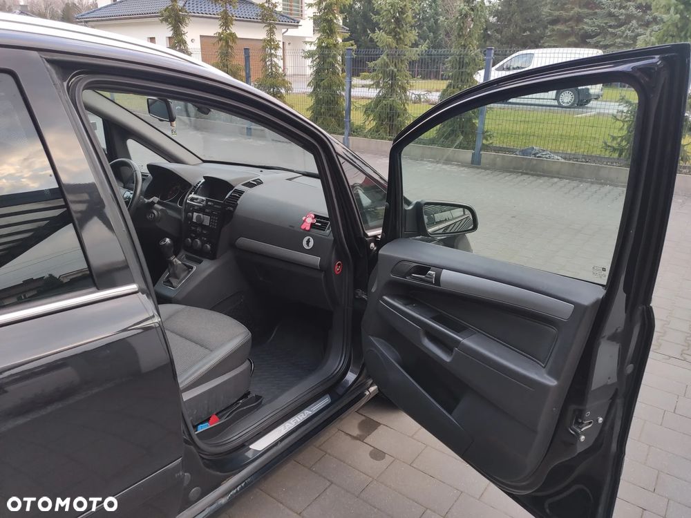 Opel Zafira 1.9 CDTI Cosmo - 10
