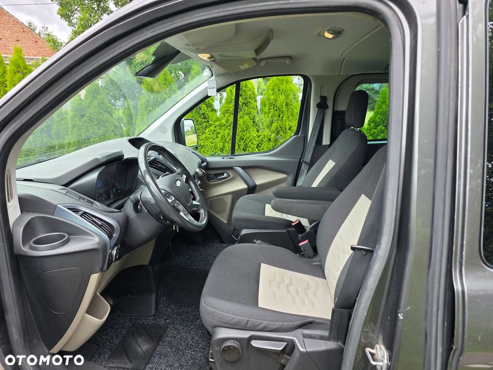Ford Transit Custom - 11