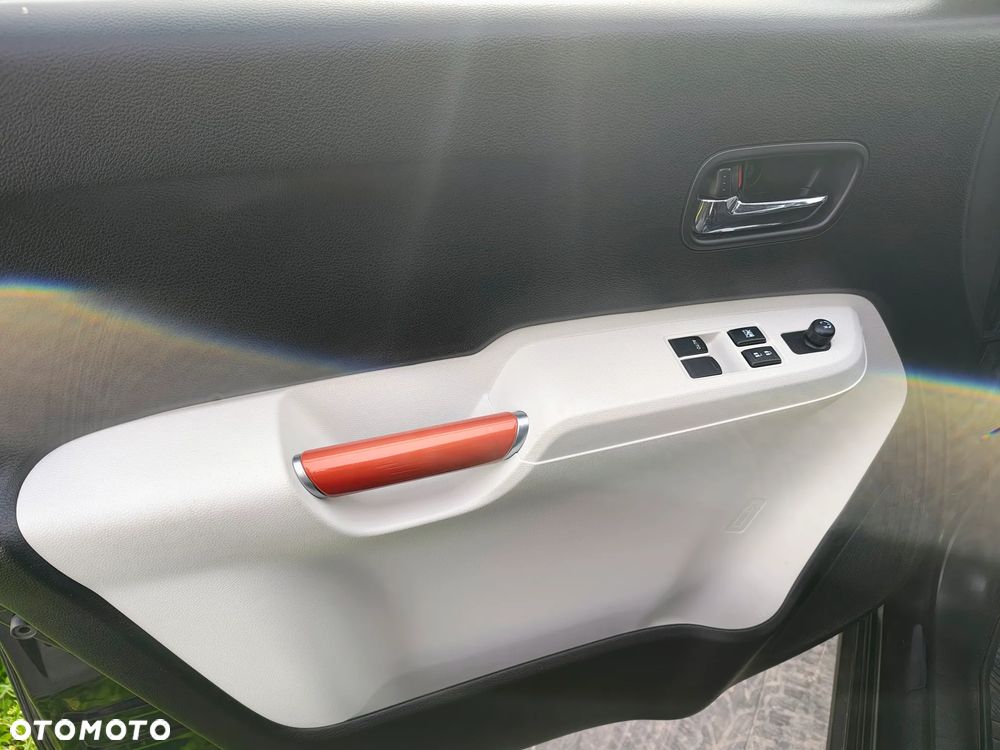 Suzuki Ignis - 17