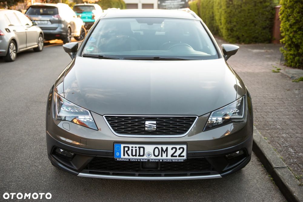 Seat Leon 2.0 TDI Xcellence S&S - 10