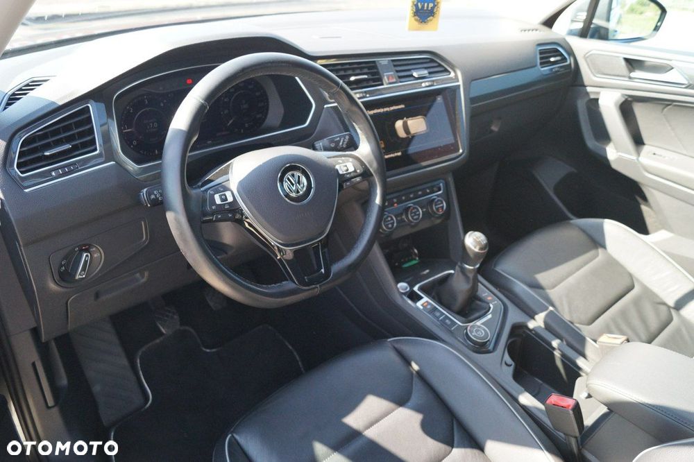 Volkswagen Tiguan Allspace - 11