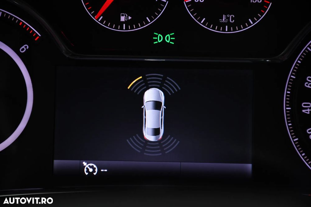 Opel Insignia 2.0 CDTI ecoFLEX Start/Stop Sport - 19