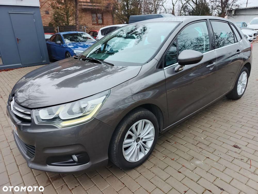 Citroën C4 1.2 PureTech MoreLife - 1
