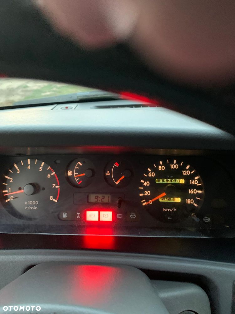 Nissan Terrano - 10