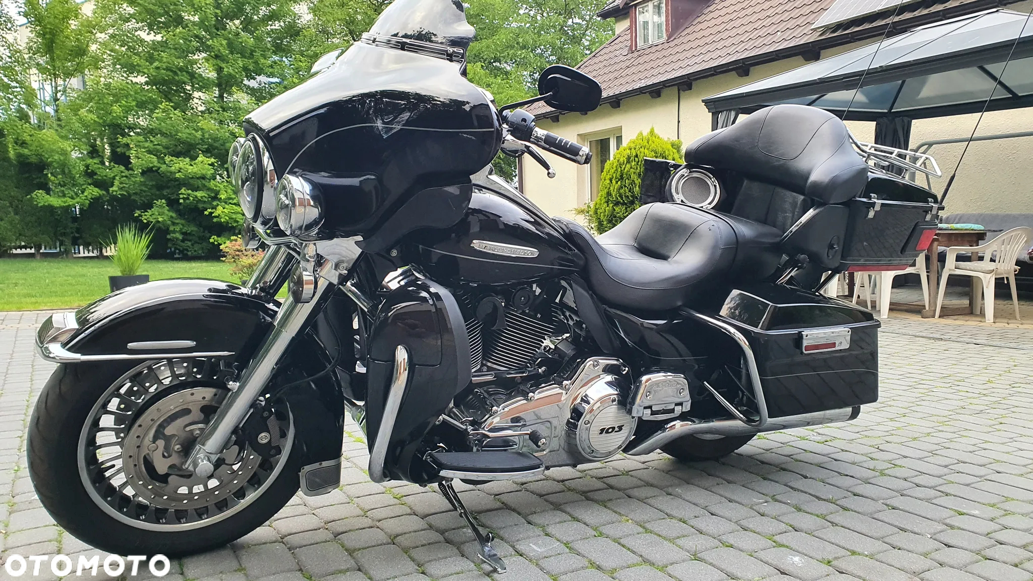 Harley-Davidson FLHTCU Ultra - 16