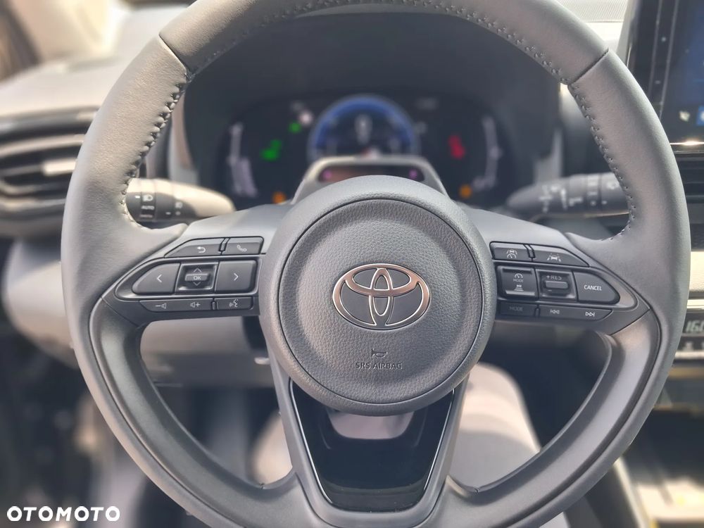 Toyota Yaris Hybrid 1.5 Style - 9