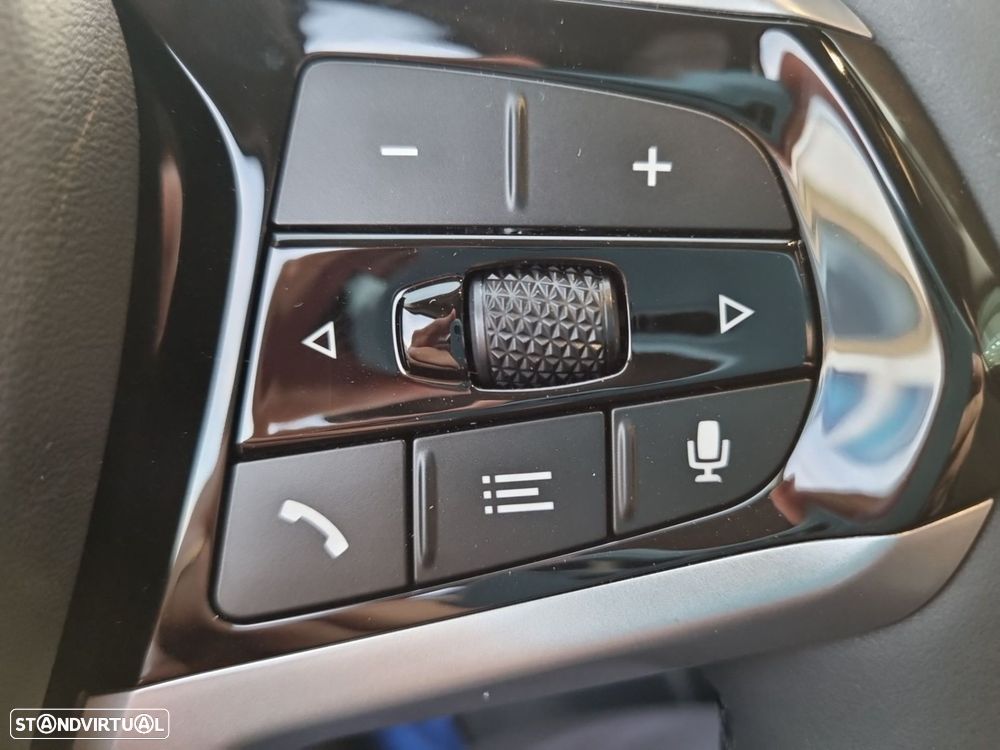 BMW i4 eDrive40 - 19