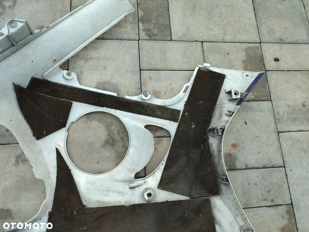 Owiewka, osłona lewa, bok, boczek lewy Honda CBR 600 F3 - 11