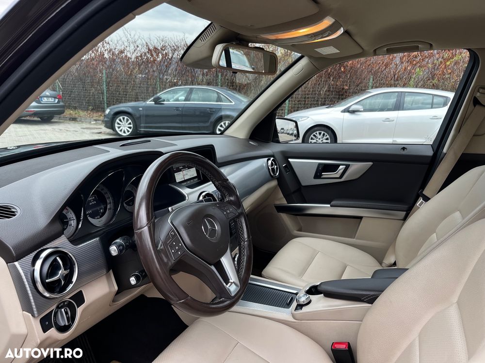 Mercedes-Benz GLK 250 CDI DPF 4Matic BlueEFFICIENCY 7G-TRONIC - 16