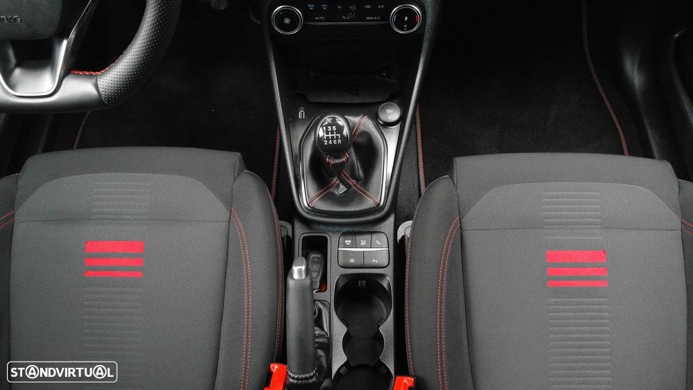 Ford Fiesta 1.0 EcoBoost ST-Line - 48
