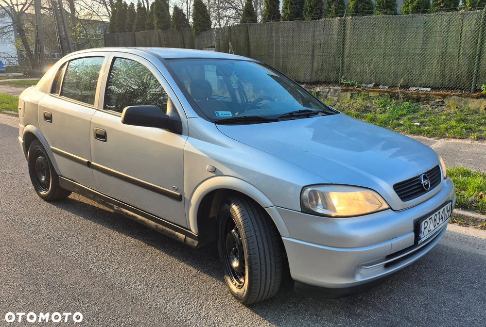 Opel Astra 1.4 Enjoy - 2