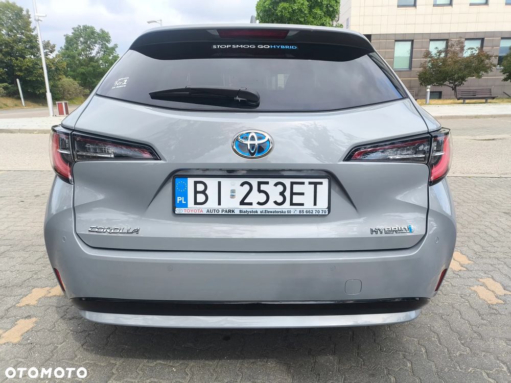Toyota Corolla 1.8 Hybrid Comfort - 16