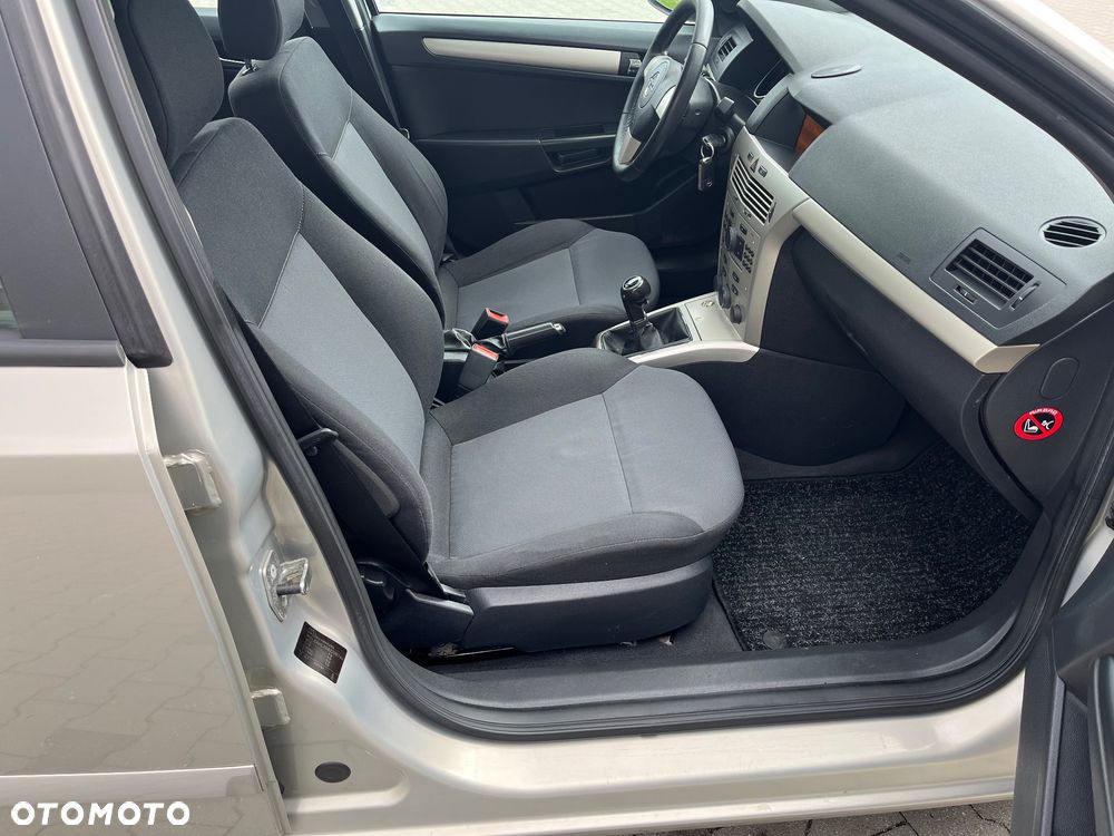 Opel Astra 1.8 Selection - 9