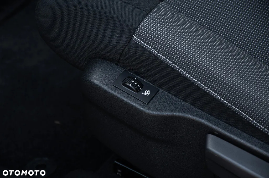 Citroën C4 Cactus 1.2 PureTech Feel Edition S&S - 32