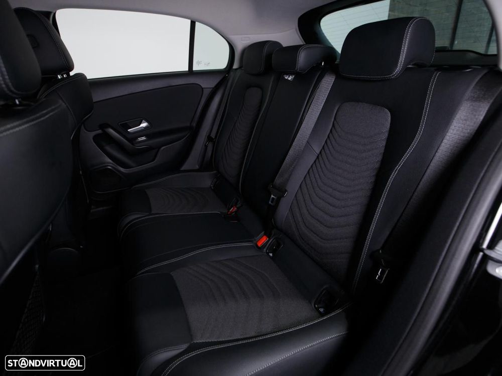 Mercedes-Benz A 250 e - 11