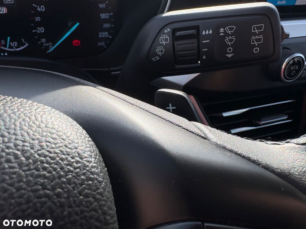 Ford Focus 1.0 EcoBoost Titanium - 20