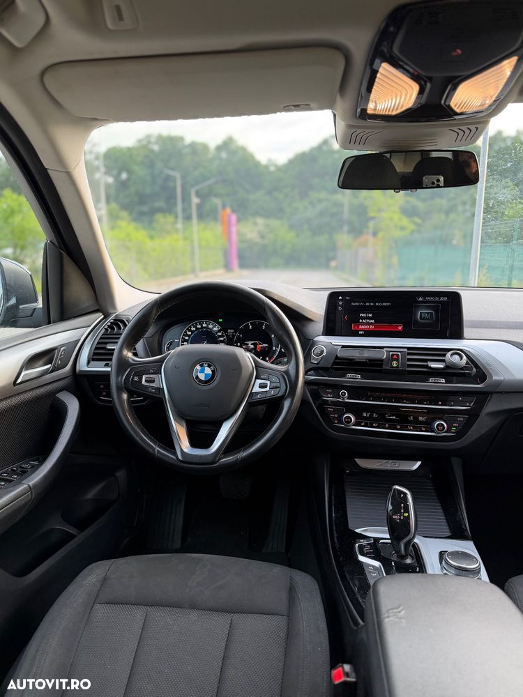 BMW X3 xDrive20d AT Advantage - 7