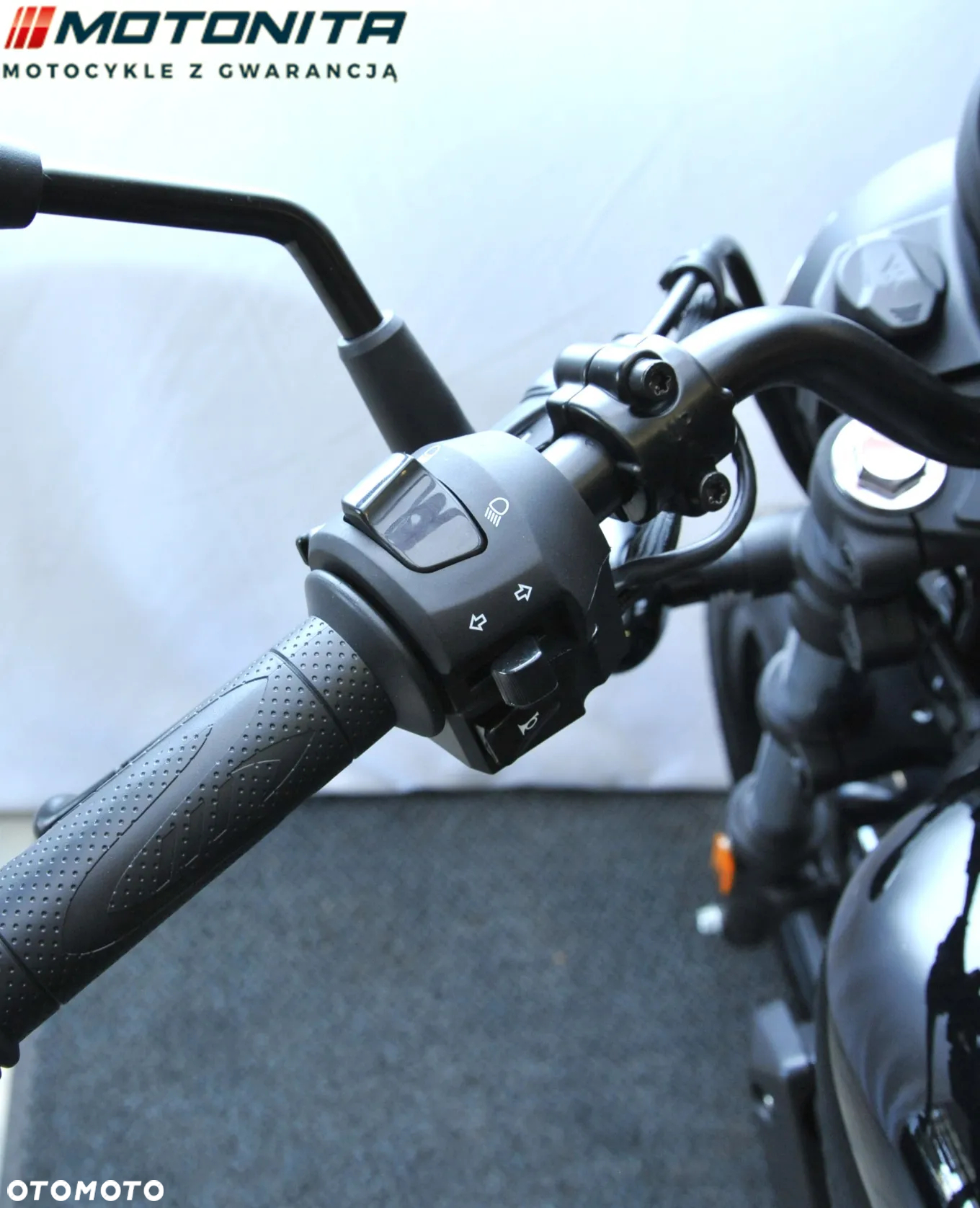 QJMOTOR SRV 125 - 12