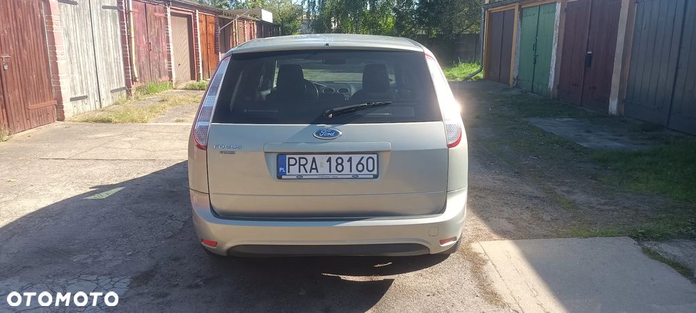 Ford Focus 1.6 16V Ambiente - 14