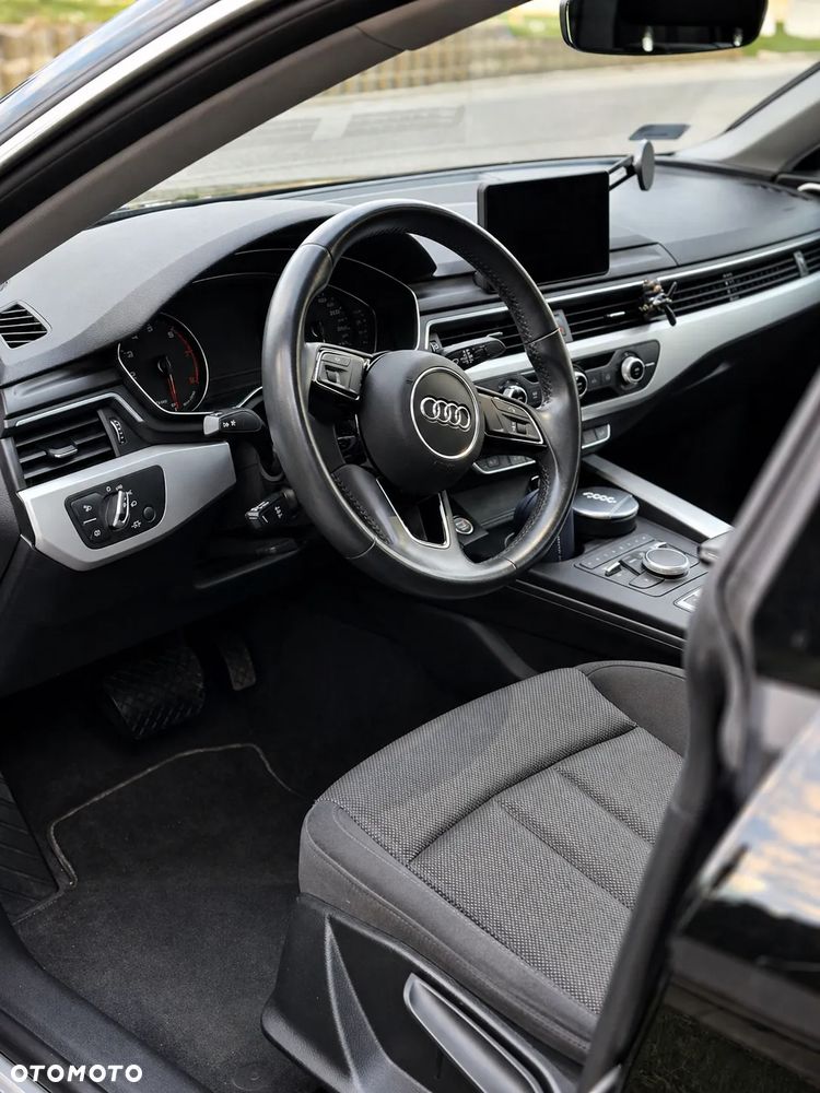 Audi A5 Sportback 35 TFSI Sport S tronic - 5