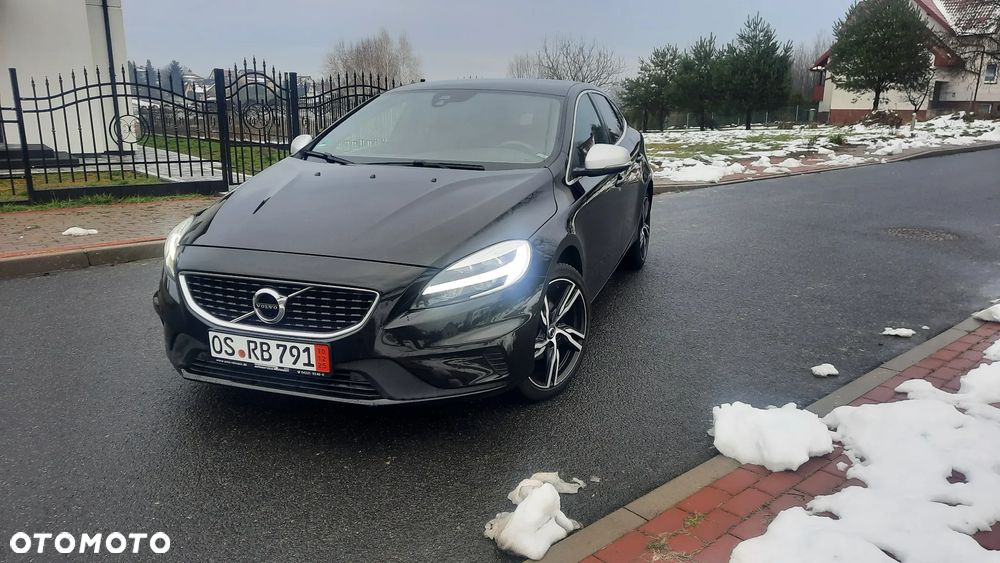 Volvo V40 D2 RDesign