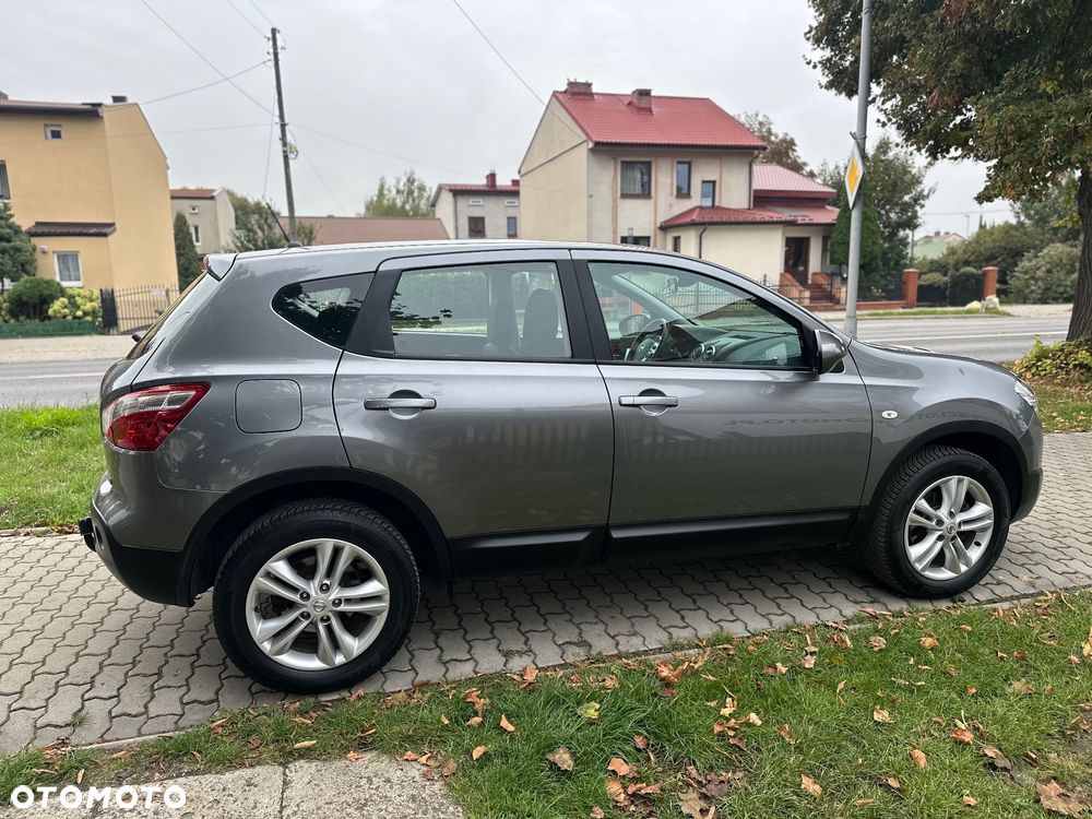 Nissan Qashqai - 10
