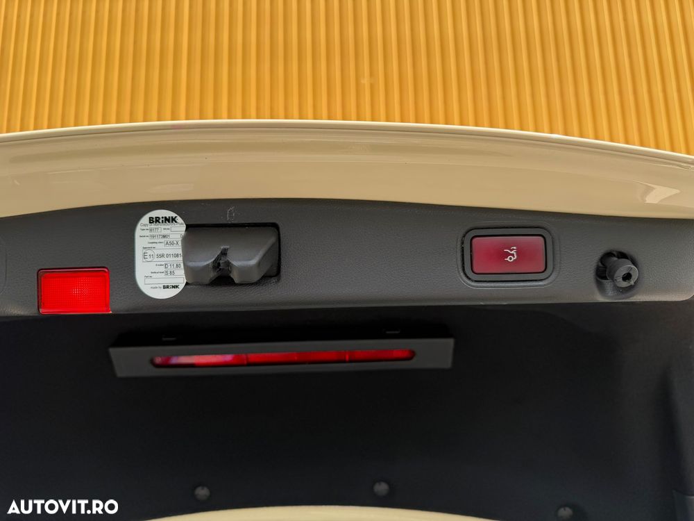 Mercedes-Benz E - 22