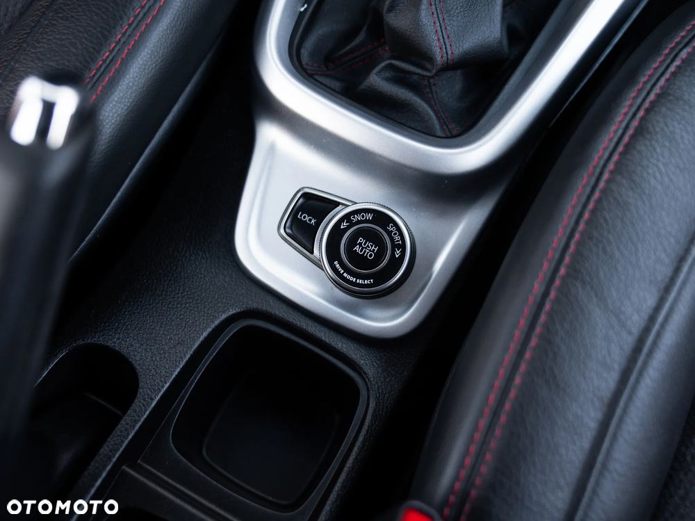 Suzuki Vitara 1.4 Boosterjet Premium 4WD - 29