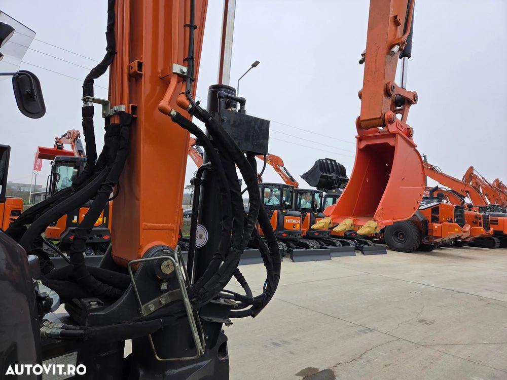 Hitachi ZX85, 2021, 4.088h, CUPLA RAPIDA+3 CUPE NOI, Senile CAUCIUC 90% ok, Inst hidr de picon pe bratele de excavare, A doua inst hidr pe bratele de excavare, Ad sapare 5m, ridica 4,5t, camera spate, 8.650kg, leasing 4 ani-6.500lei/luna, PROMOTIE 56.900 EUR - 23