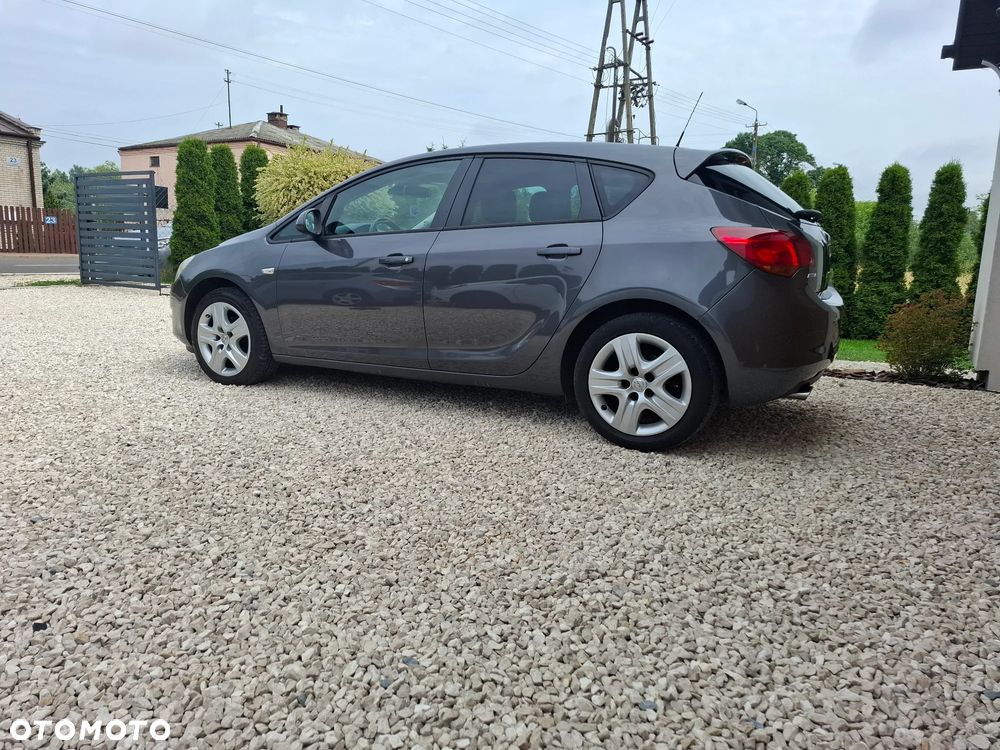 Opel Astra 1.4 Turbo - 15