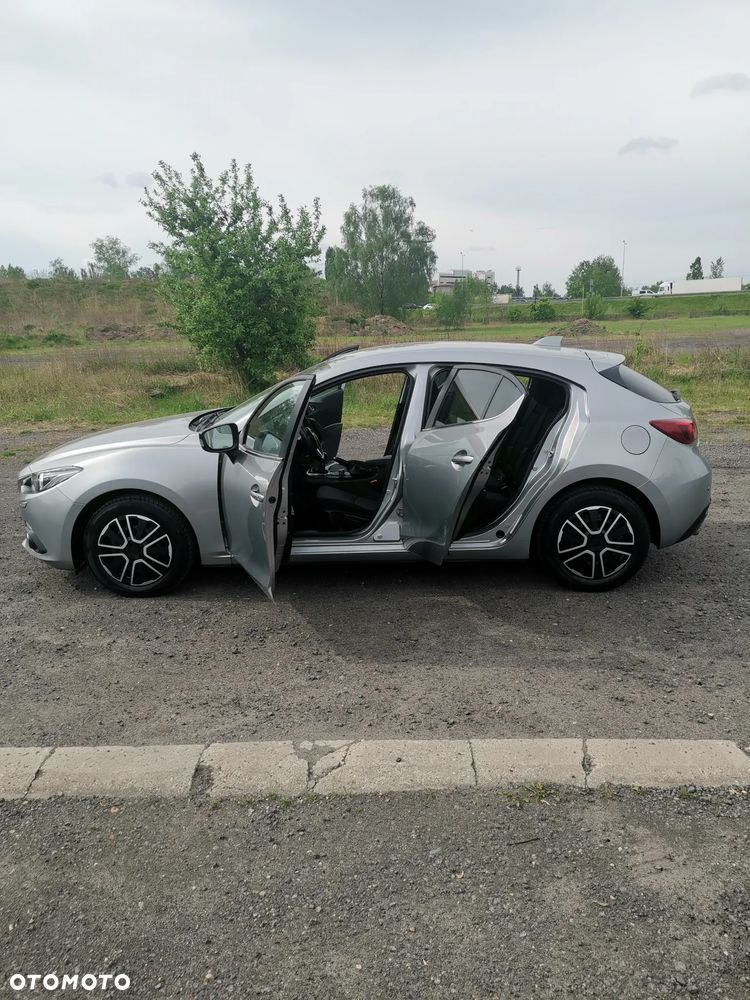 Mazda 3 - 15