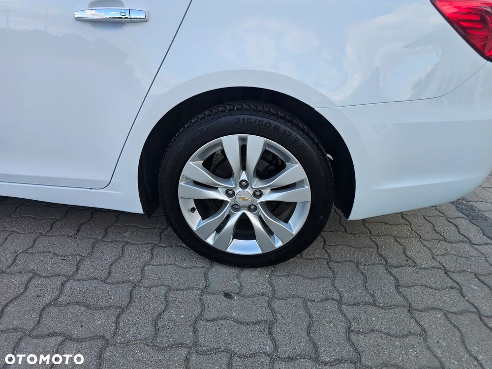 Chevrolet Cruze - 8