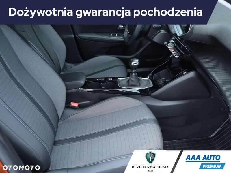Peugeot 2008 - 11