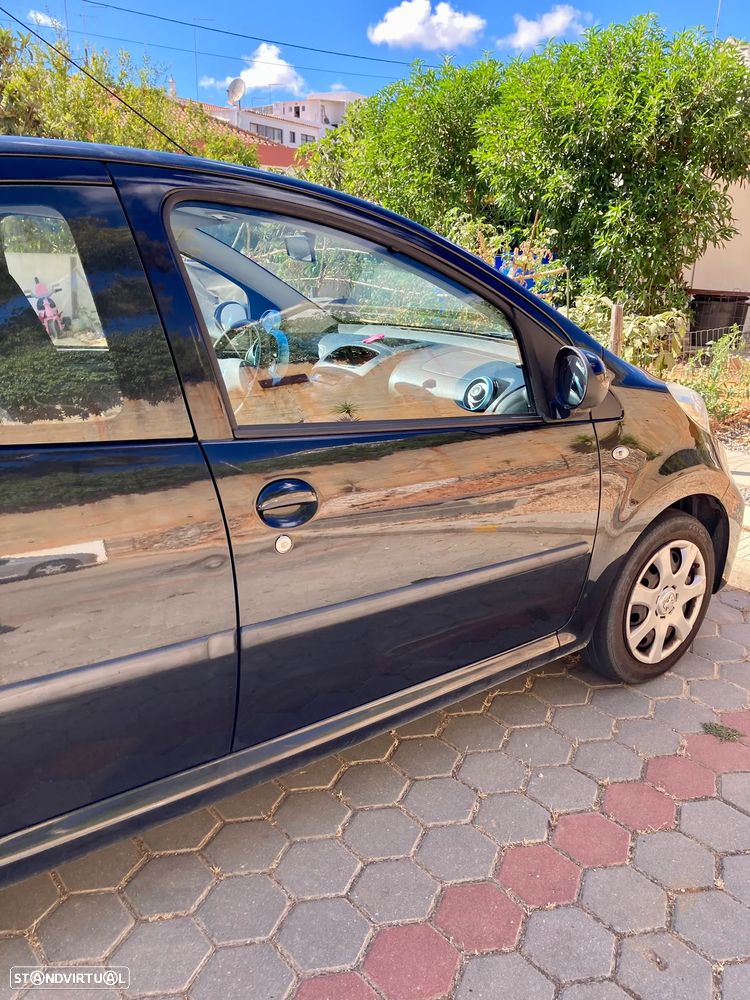 Peugeot 107 1.0 Urban Style - 1