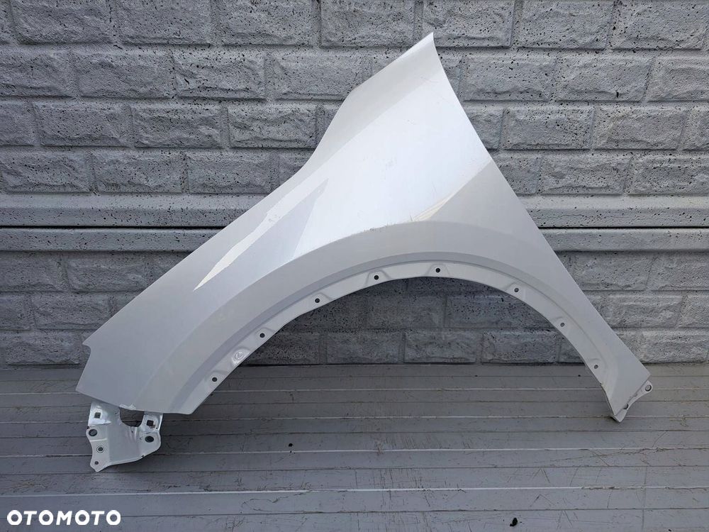 LEXUS LBX 2023- BŁOTNIK LEWY PRZEDNI