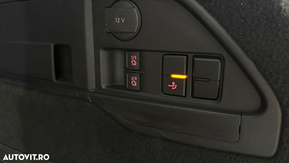 Volkswagen Touareg - 31