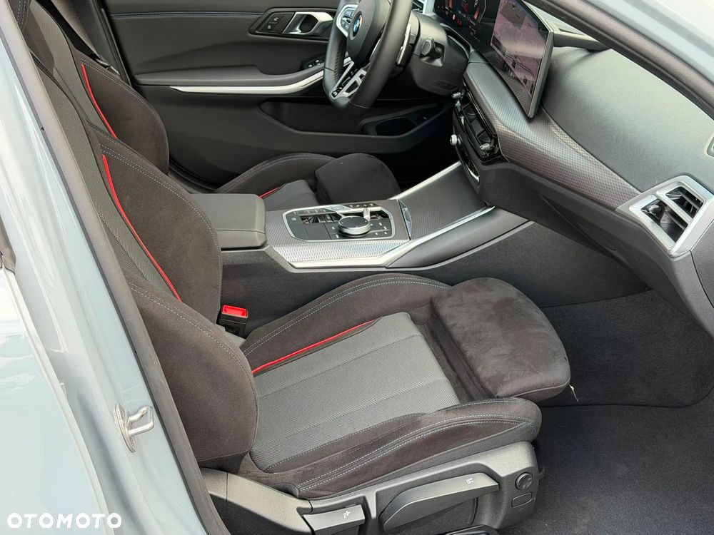 BMW Seria 3 330i xDrive M Sport sport - 27