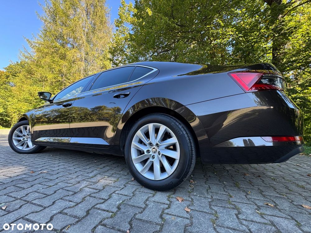 Skoda Superb 1.4 TSI Plug-In Hybrid L&K DSG - 9