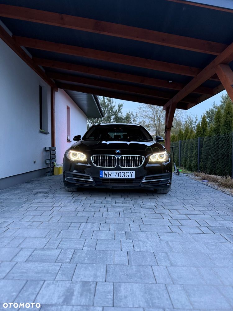 BMW Seria 5 520d xDrive - 18