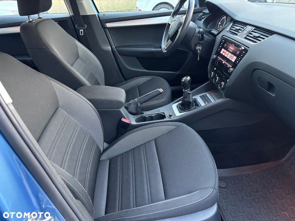 Skoda Octavia 1.6 TDI Ambition - 8