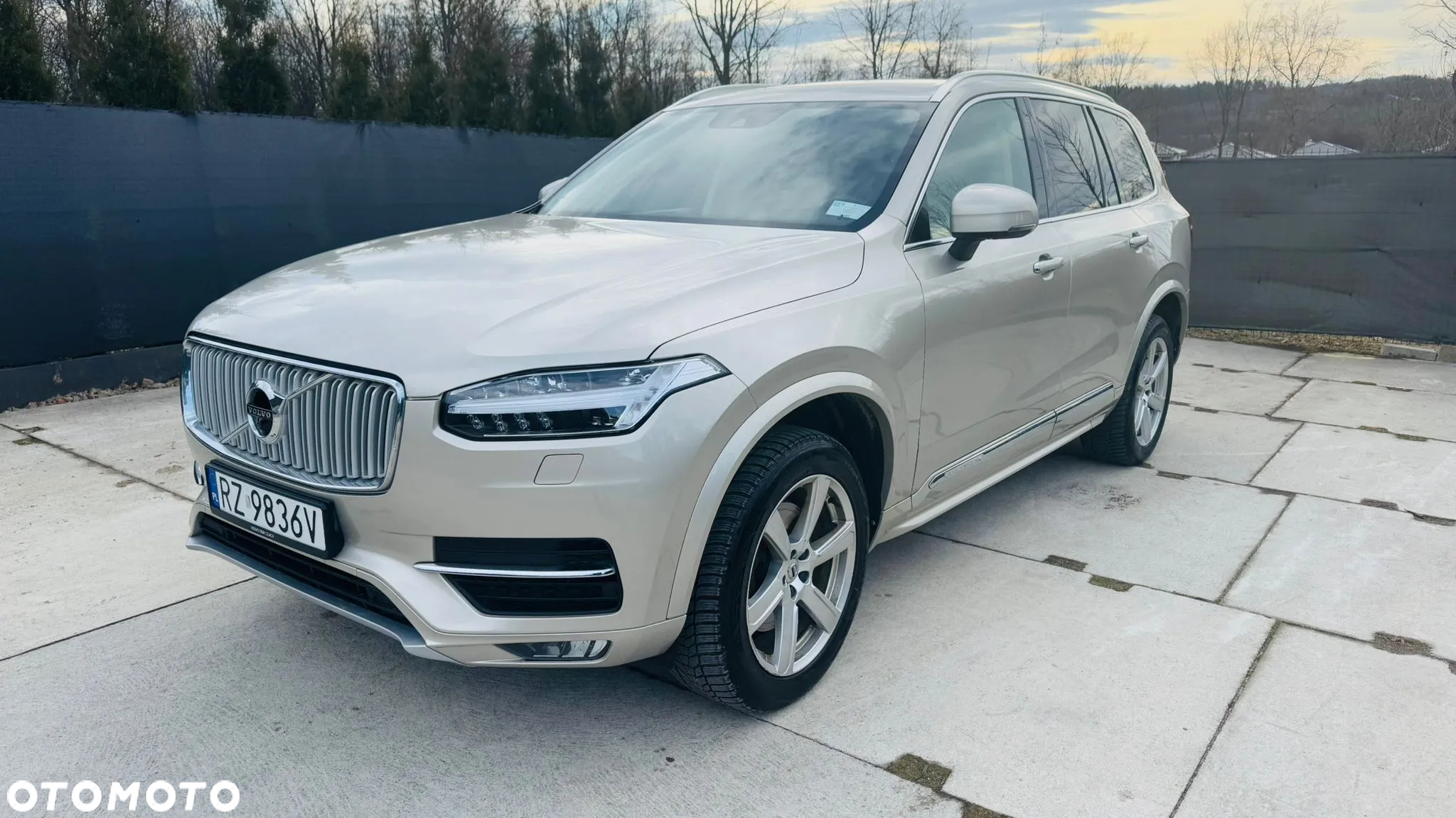 Volvo XC 90 D5 AWD Inscription - 12