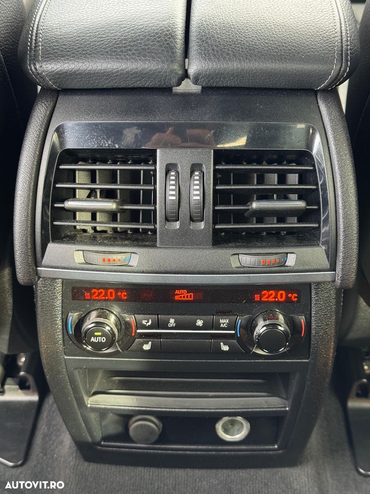 BMW X5 xDrive40d - 16