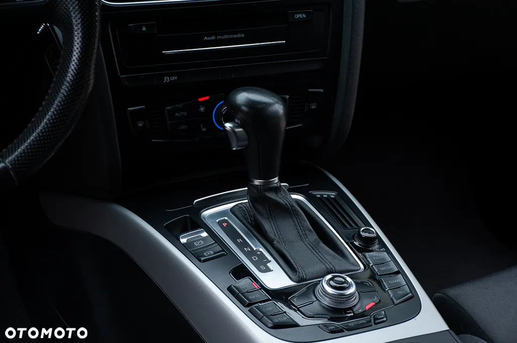 Audi A4 3.0 TDI Quattro Tiptronic - 30