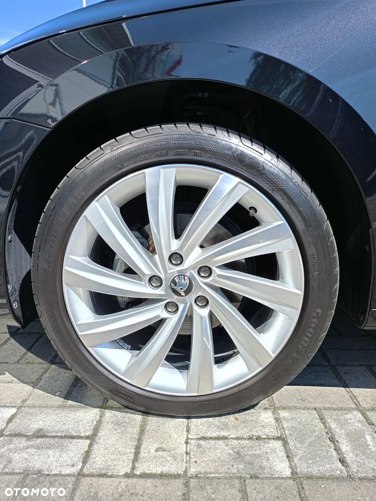 Skoda Octavia 2.0 TDI Style DSG - 30